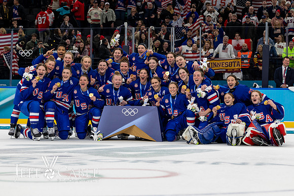 Edit-USAH-Women-vs-Canada-Gold-2145