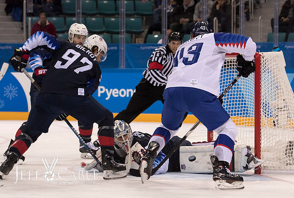 Edit_USA_Hockey_Men_vs_Slovakia_0936