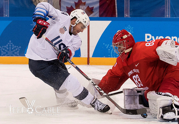 Edit_USA_Hockey_Men_vs_OAR_0789